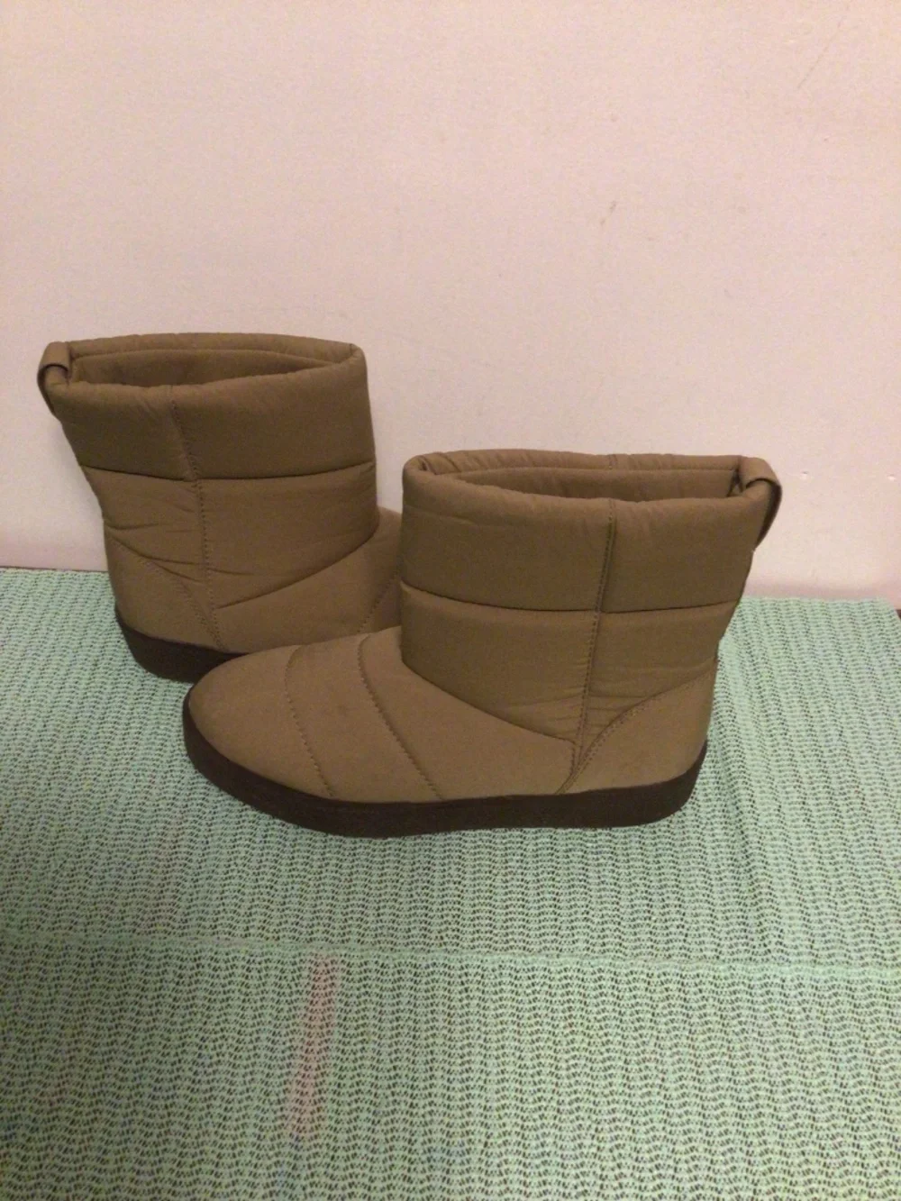 Madewell textile quilted slip on boots versatile cozy comfy warm boots SZ 12